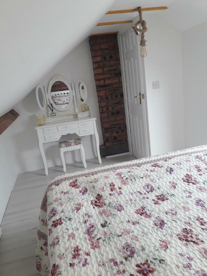 دنفرملاين Vintage Double Bedroom Victoria 1 المظهر الخارجي الصورة